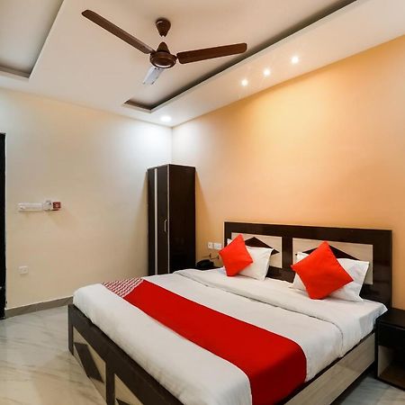 Oyo Flagship Krishna Regency Near Chaudhary Charan Singh International Airport Hotel Bijnaur Екстериор снимка