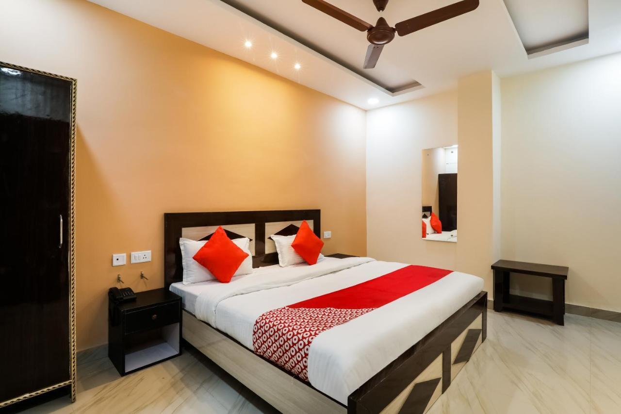 Oyo Flagship Krishna Regency Near Chaudhary Charan Singh International Airport Hotel Bijnaur Екстериор снимка