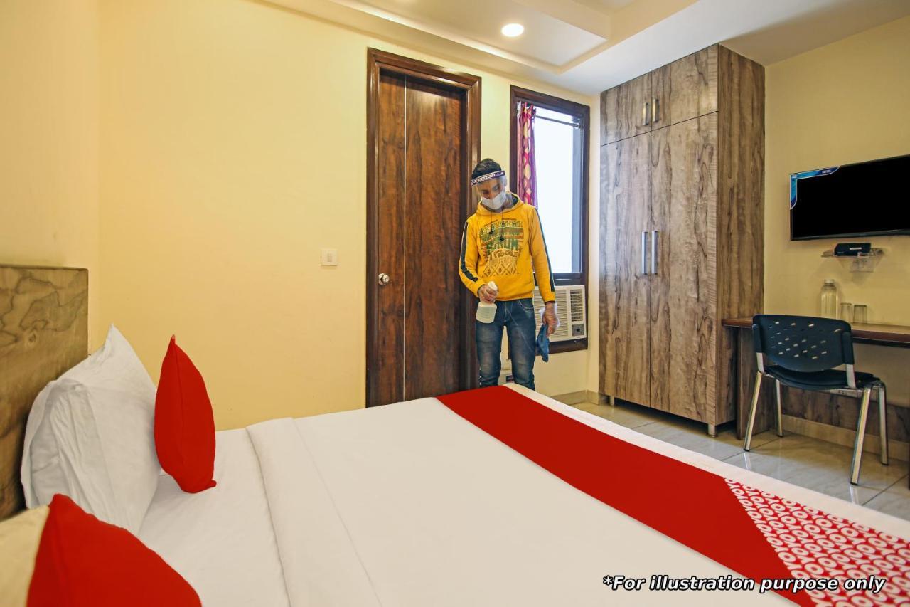 Oyo Flagship Krishna Regency Near Chaudhary Charan Singh International Airport Hotel Bijnaur Екстериор снимка
